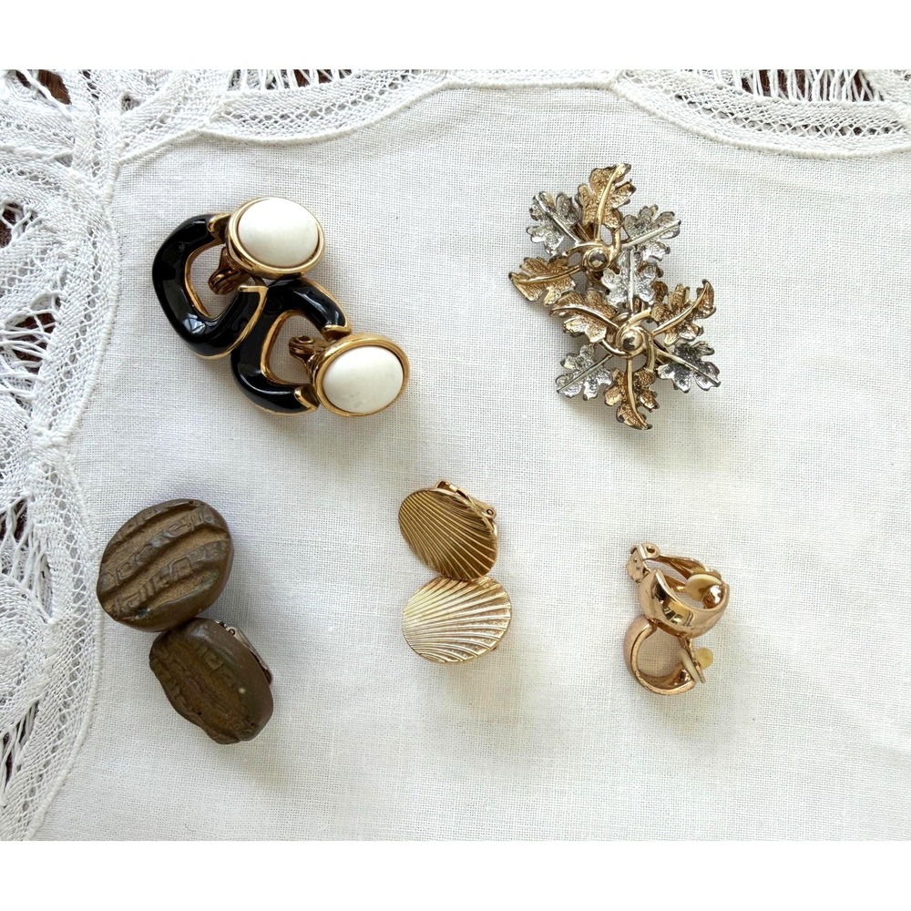 Vintage Clip Earring Lot, 5 Pairs, Mixed Gold Tone Costume Jewelry